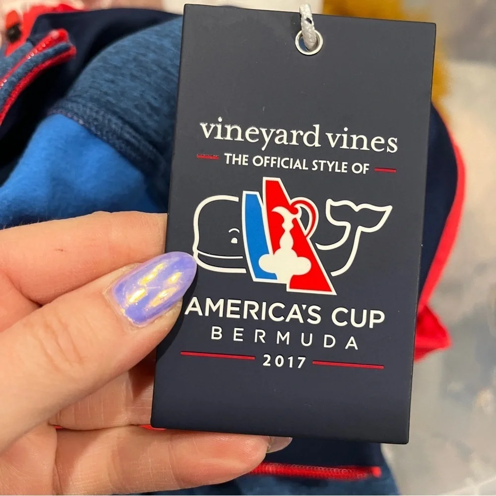 Vineyard Vines Blue and Red Half-Zip Hooded Pullover Large‎